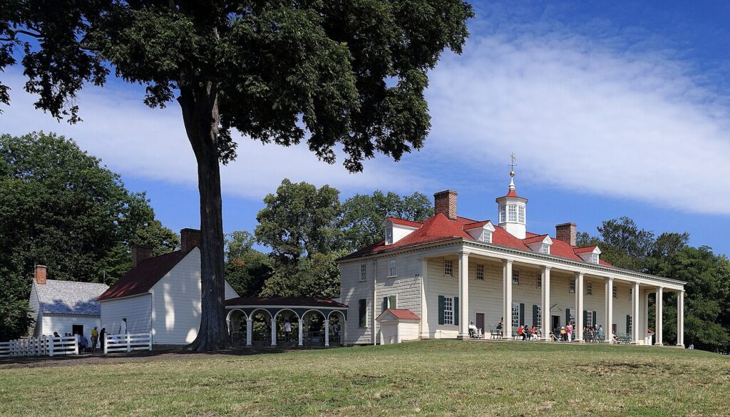 Mount Vernon Estate Mansion 1.JPG