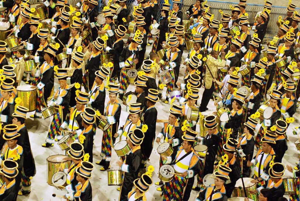Samba schools parade carnival 2009 at rio de janeiro-brazil (53253881648)