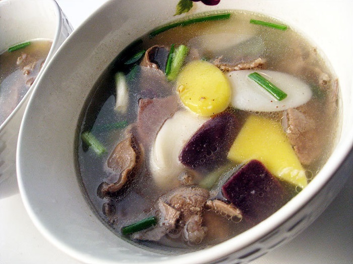 Five colour tteokguk