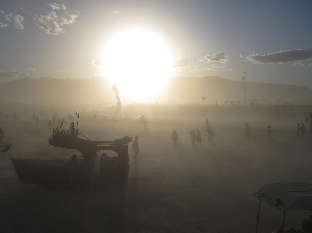 Dust storm in Black Rocks Desert nn
