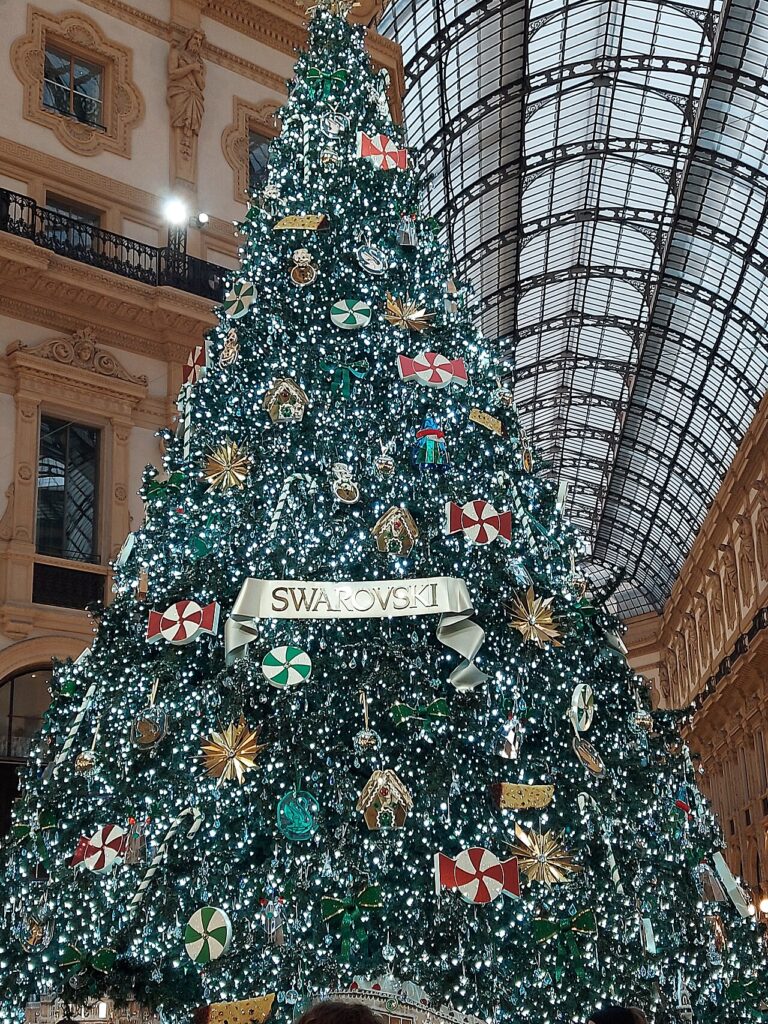 A Christmas tree in the Galleria in Milan