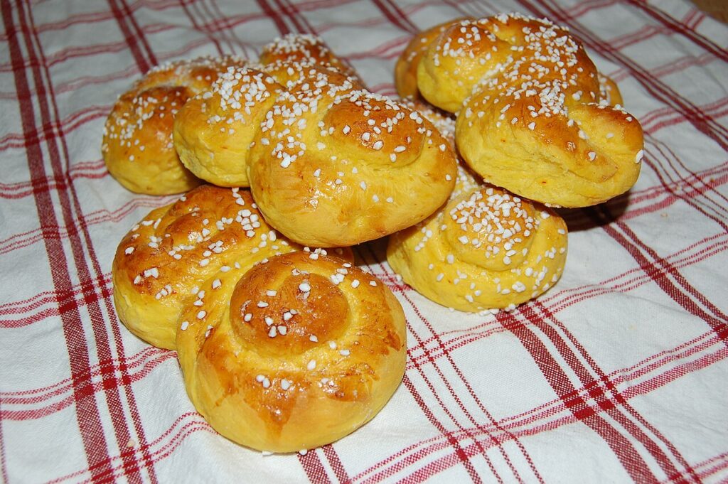 Lussekatter saffron buns